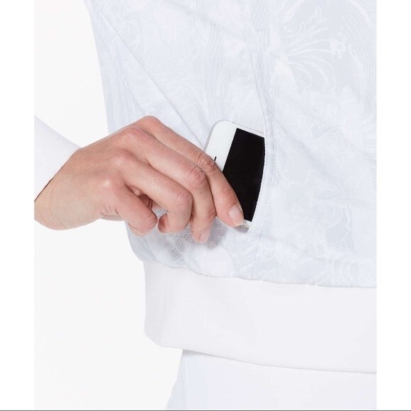 Lululemon Reversible Bomb Around Zip-Up Jacket Size 10 - Picture 4 of 16